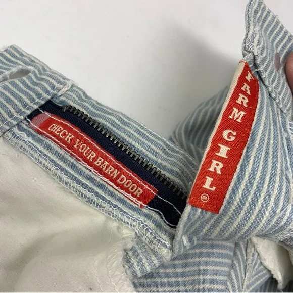 Farm Girl Shorts - Picture 4 of 8